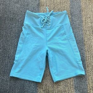 Ribbed bike shorts with pockets